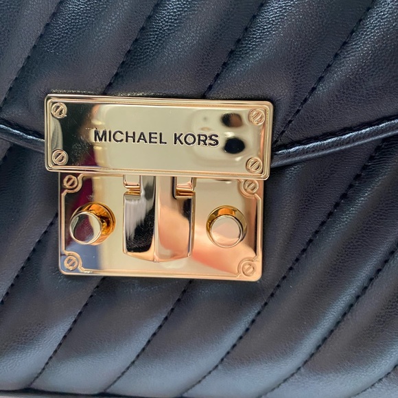 Mk medium rose quilted shoulder bag - Picture 4 of 7